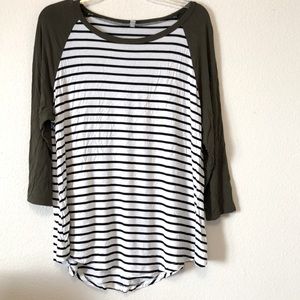Women’s striped olive green and white top , size X Large
